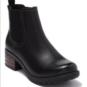 Eastland Jasmine Chelsea Boot